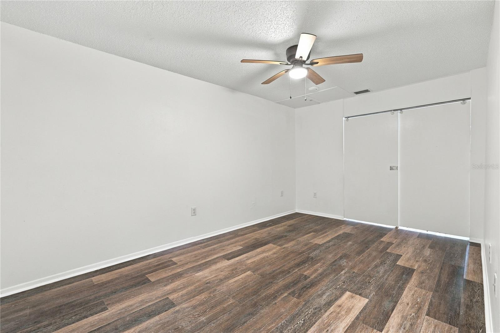 5060 76TH AVENUE N, #105, Pinellas Park, FL 33781