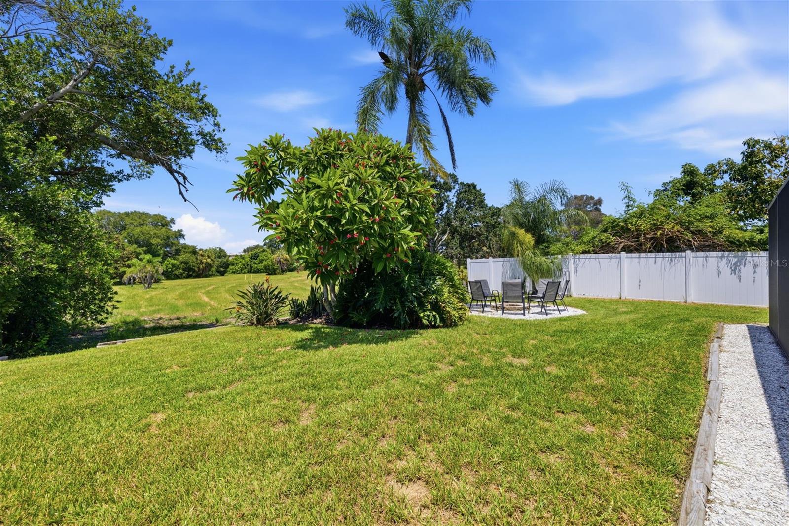 9542 OAKHURST ROAD, Seminole, FL 33776