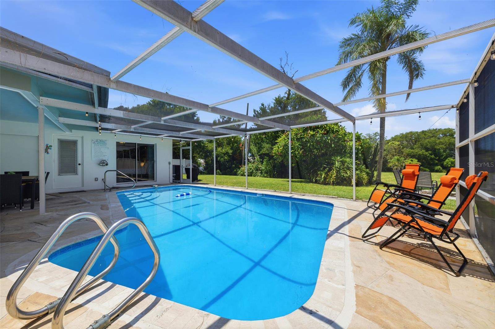9542 OAKHURST ROAD, Seminole, FL 33776