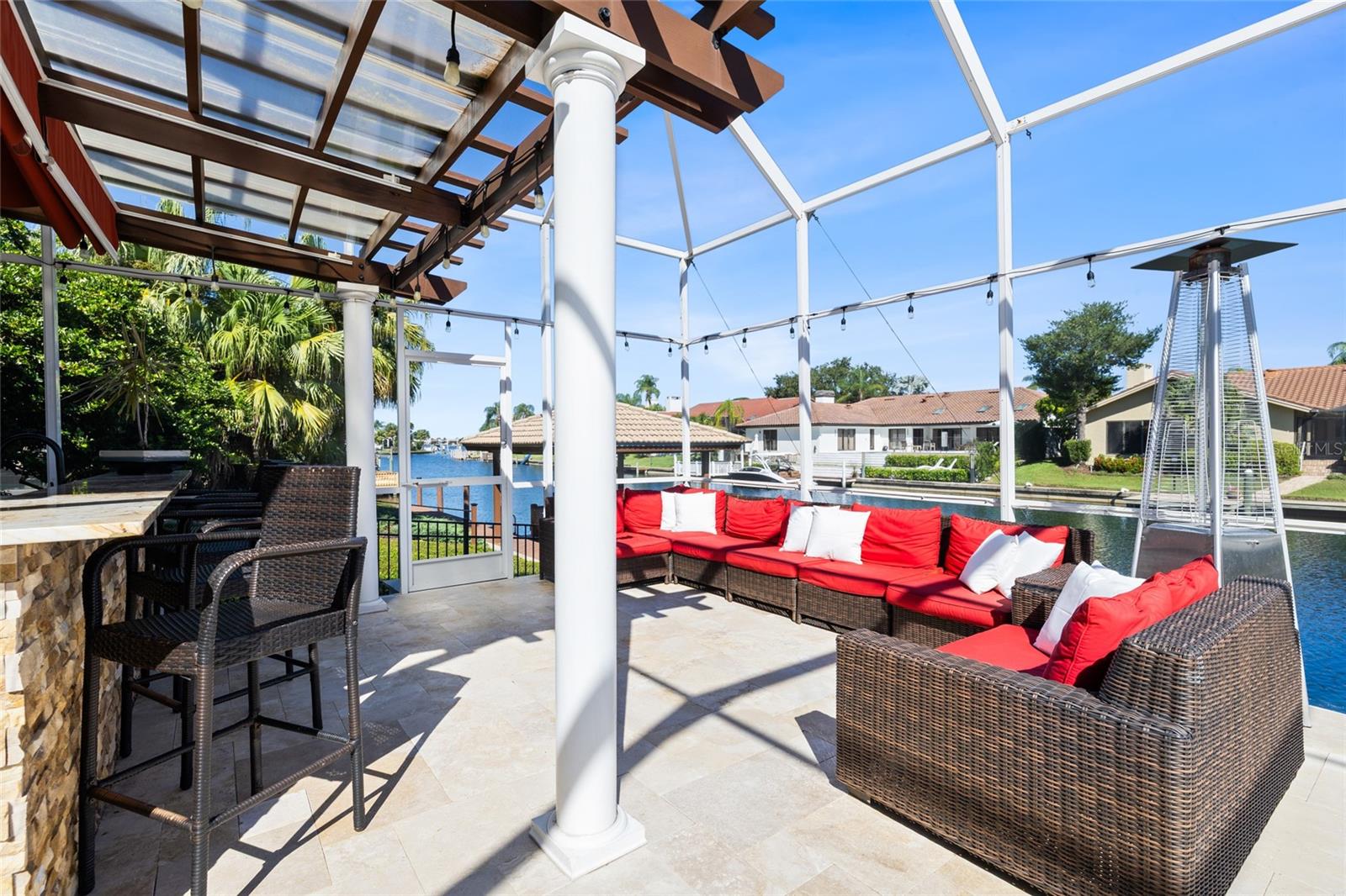 9805 COMPASS POINT WAY, Tampa, FL 33615