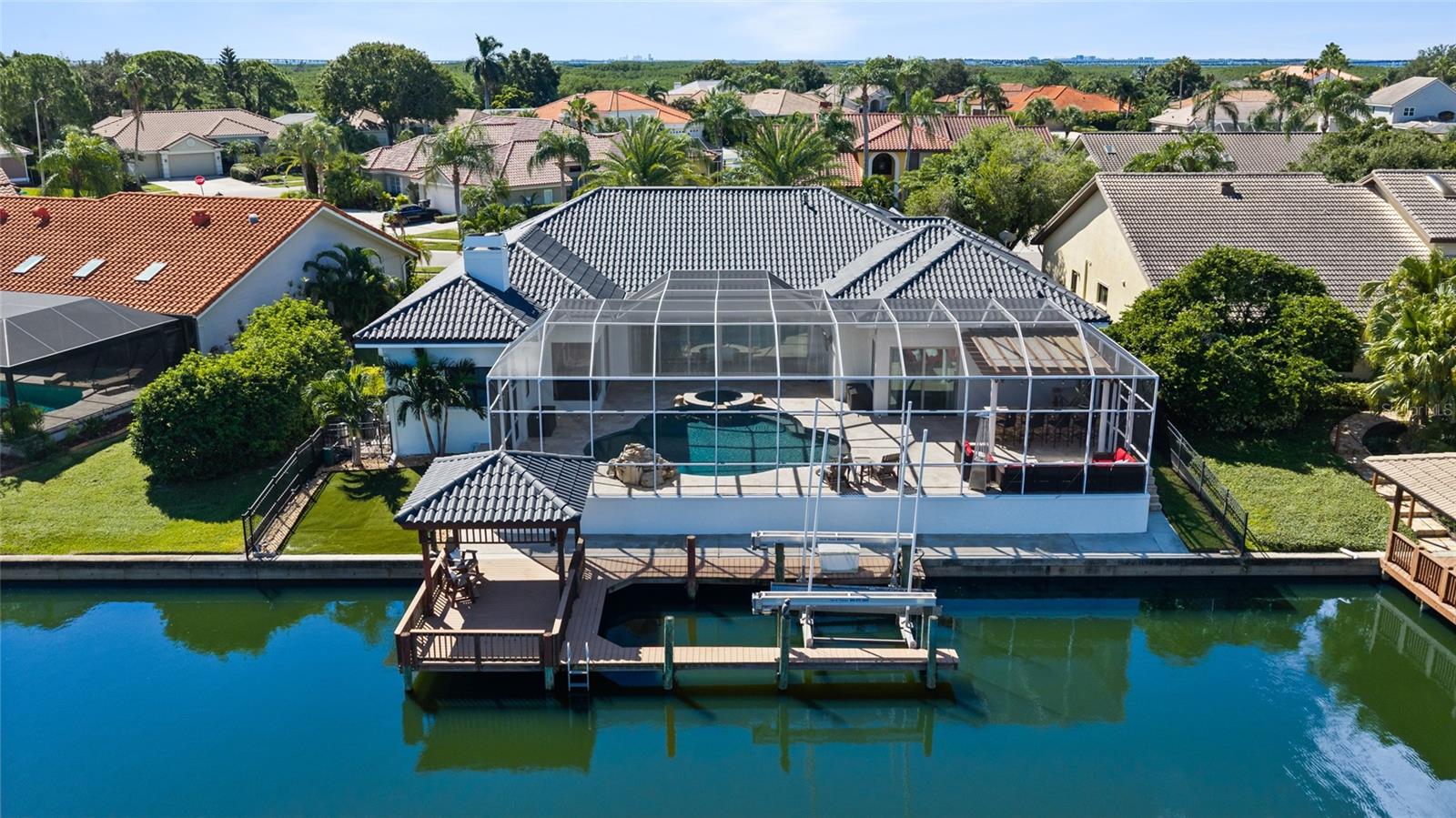 9805 COMPASS POINT WAY, Tampa, FL 33615