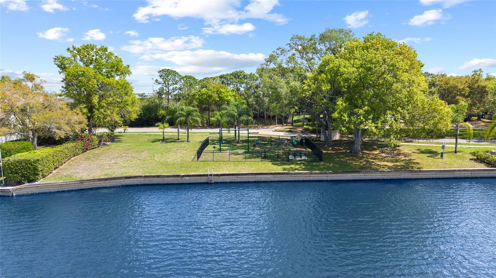 9805 COMPASS POINT WAY, Tampa, FL 33615