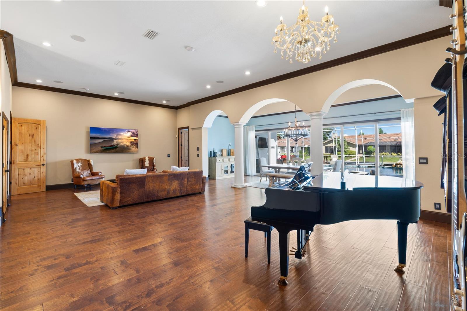 9805 COMPASS POINT WAY, Tampa, FL 33615