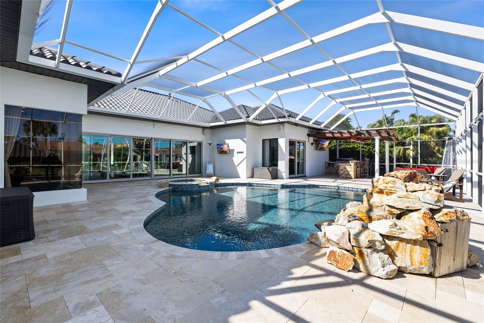 9805 COMPASS POINT WAY, Tampa, FL 33615