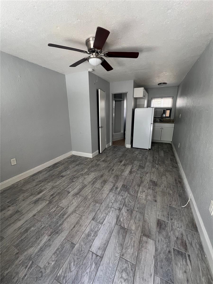 649 7TH AVENUE N, St Petersburg, FL 33701