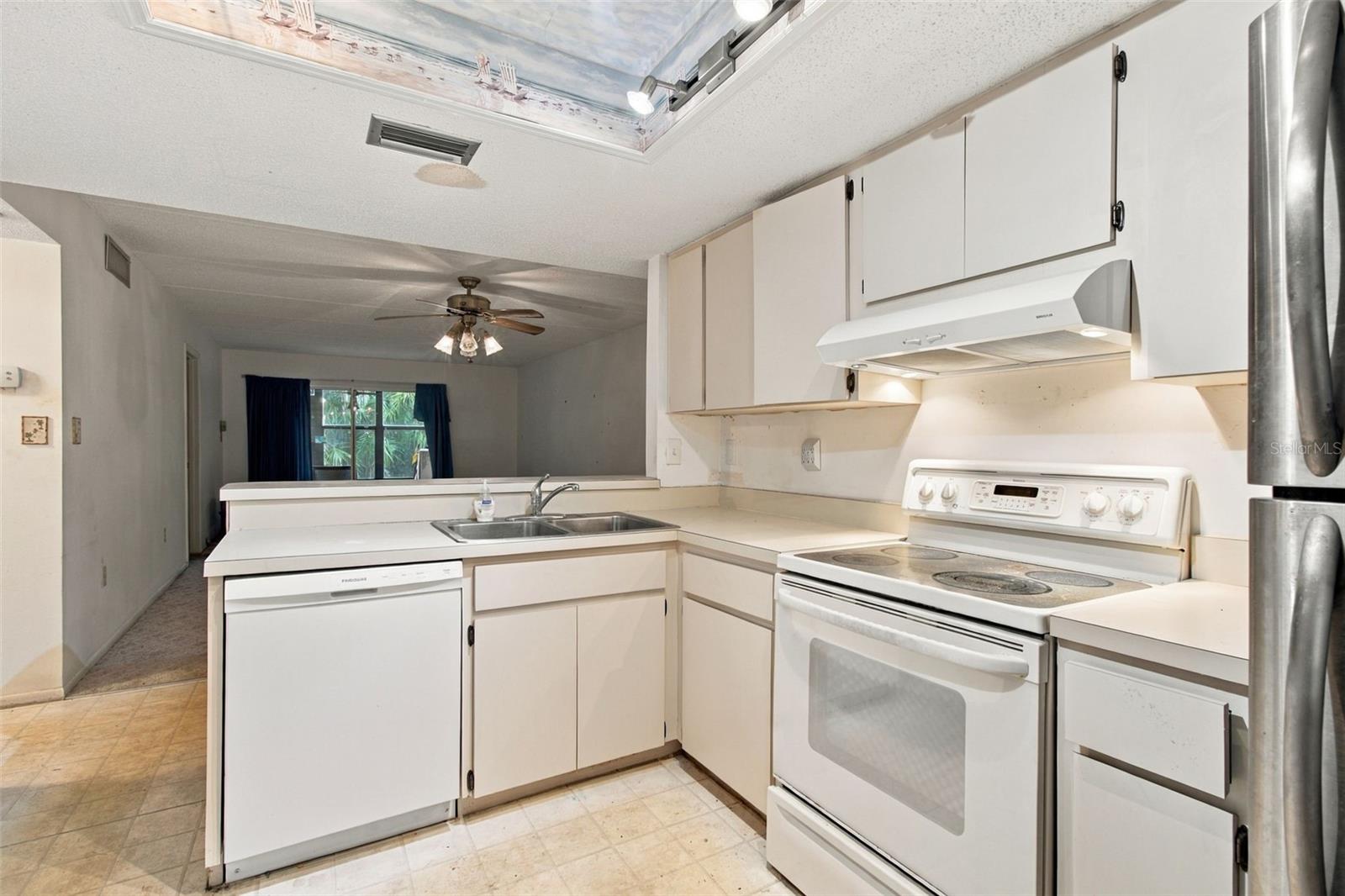 131 CYPRESS LANE, #131, Oldsmar, FL 34677