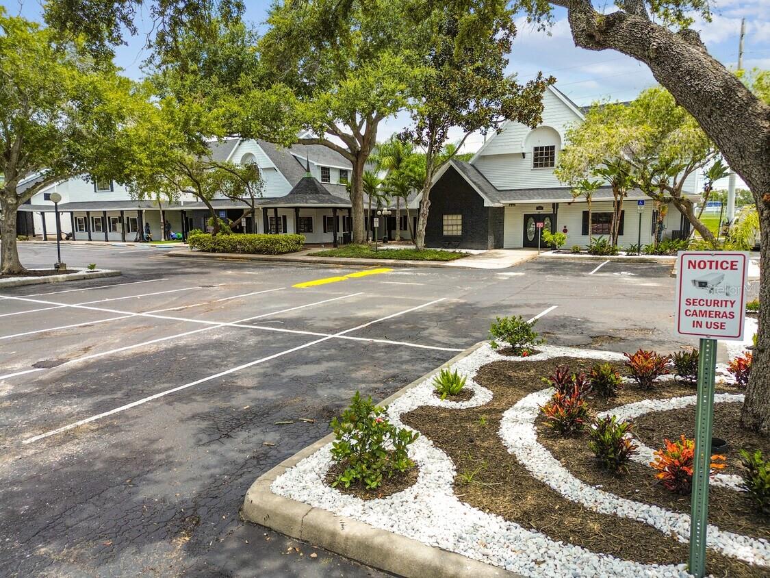 300 E BAY 2ND FLOOR - E DRIVE, Largo, FL 33770 300 E BAY 2ND FLOOR - E DRIVE, Largo, FL 33770