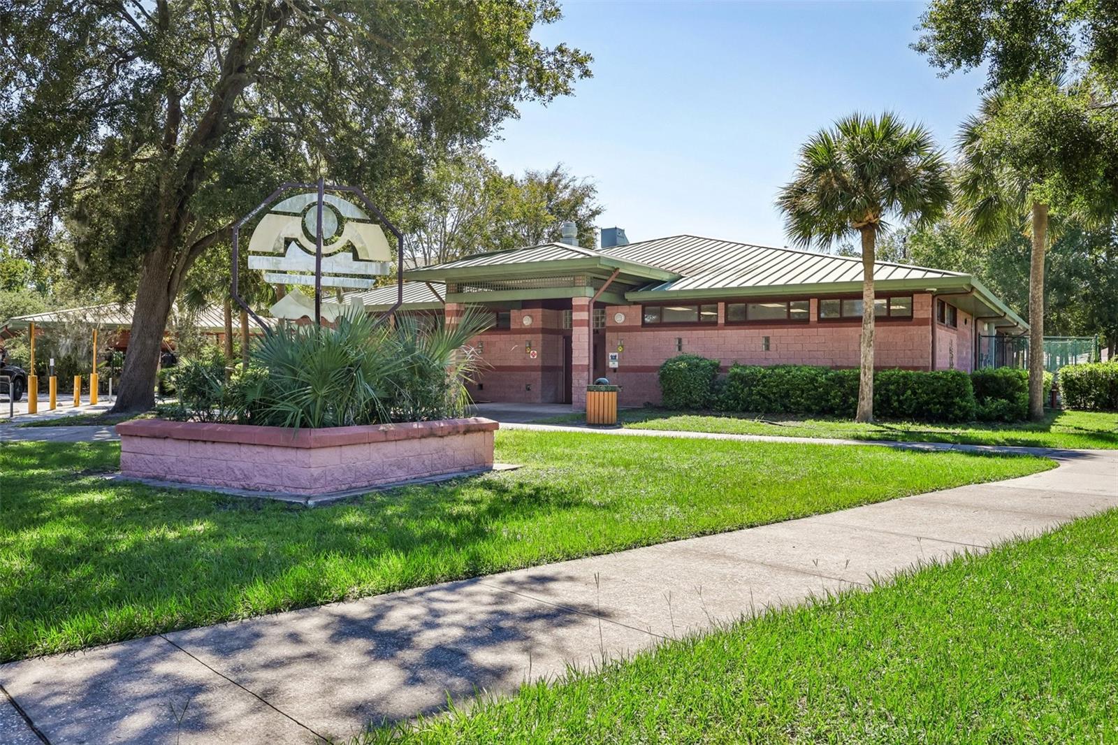 Northdale Park & Recreation Center (Public)