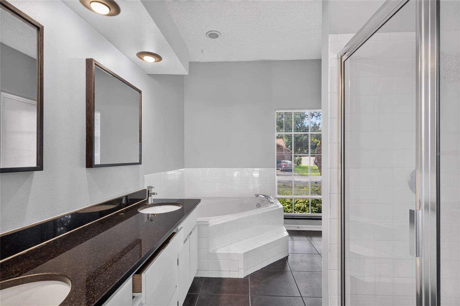 10306 EARLY MIST LANE, Riverview, FL 33569