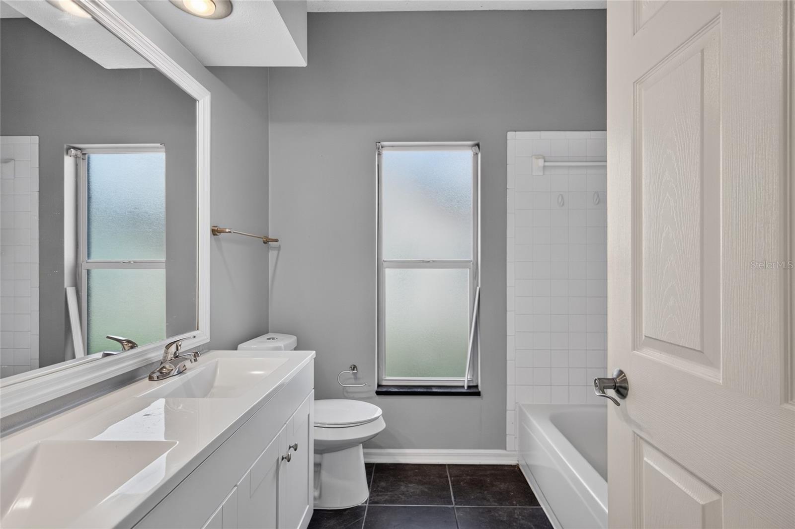 10306 EARLY MIST LANE, Riverview, FL 33569