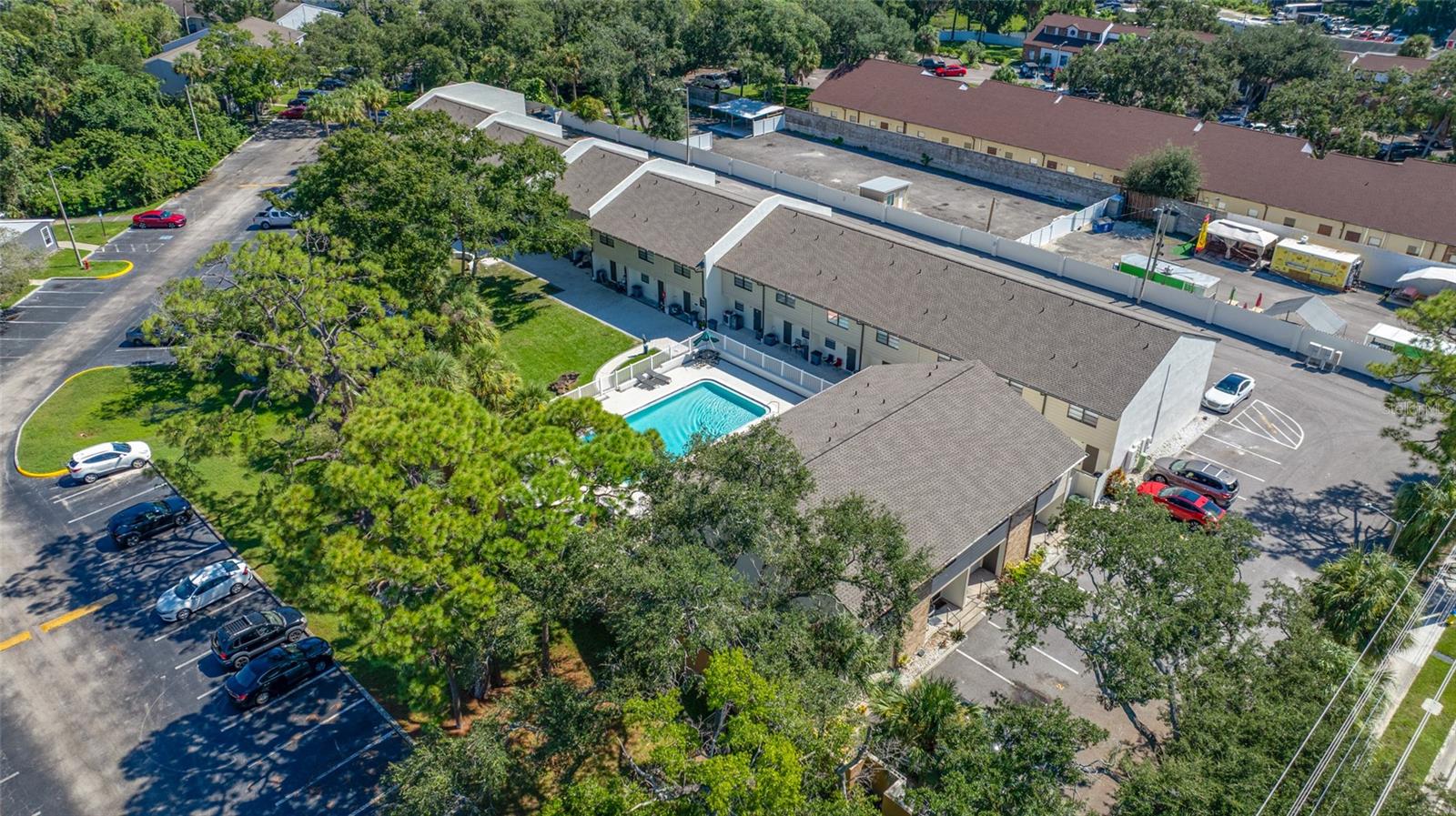 6119 MEMORIAL HIGHWAY, #20, Tampa, FL 33615