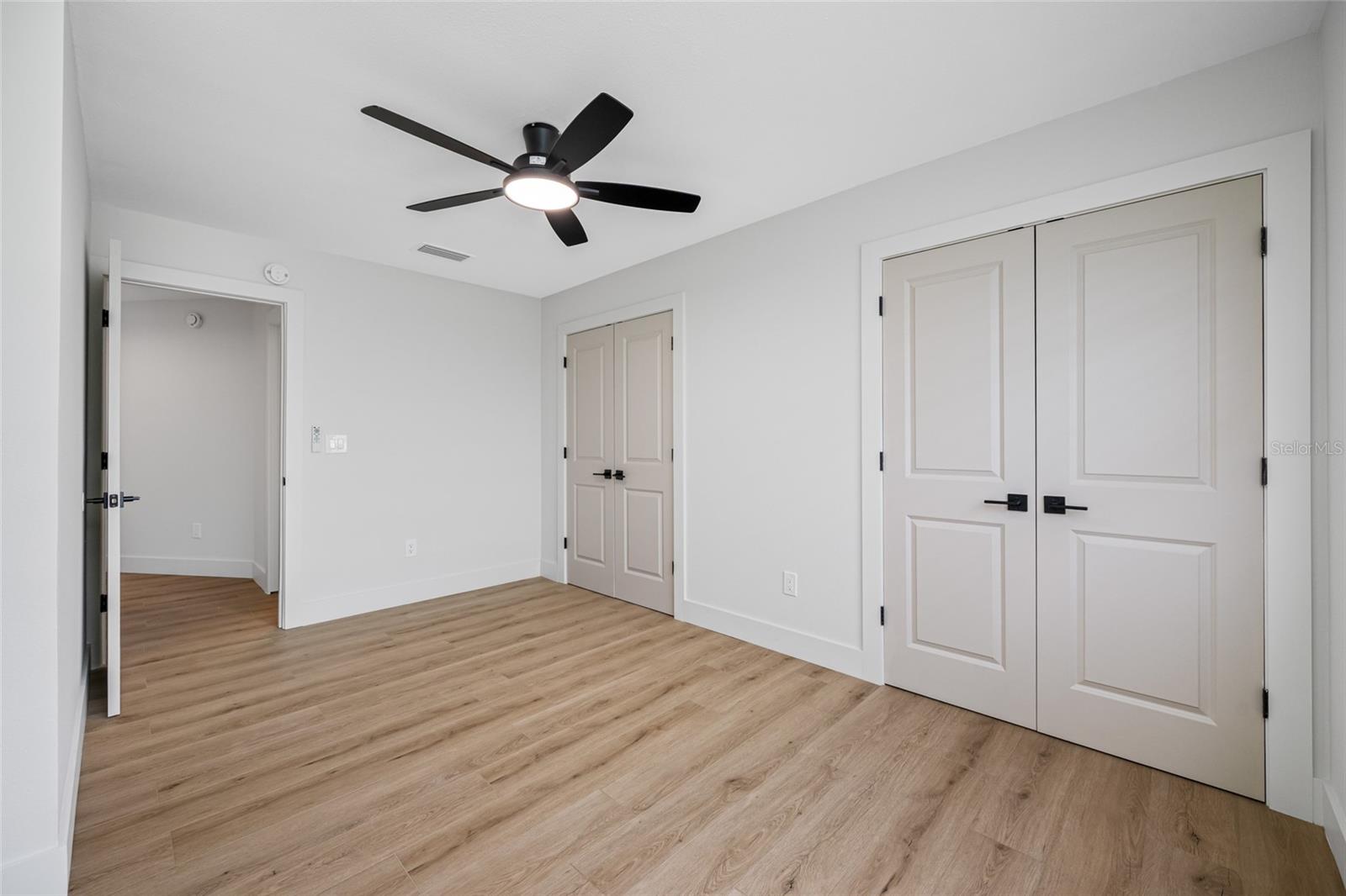 6119 MEMORIAL HIGHWAY, #20, Tampa, FL 33615