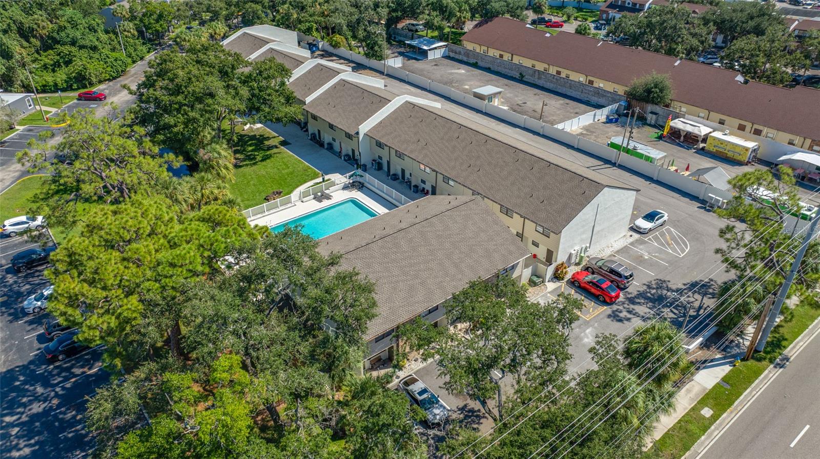 6119 MEMORIAL HIGHWAY, #20, Tampa, FL 33615