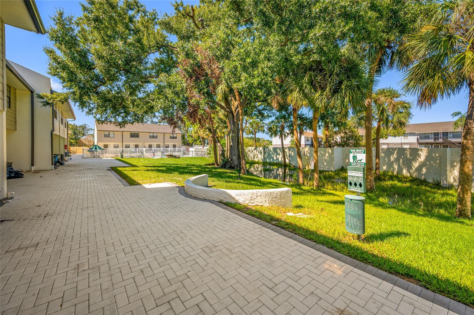 6119 MEMORIAL HIGHWAY, #20, Tampa, FL 33615