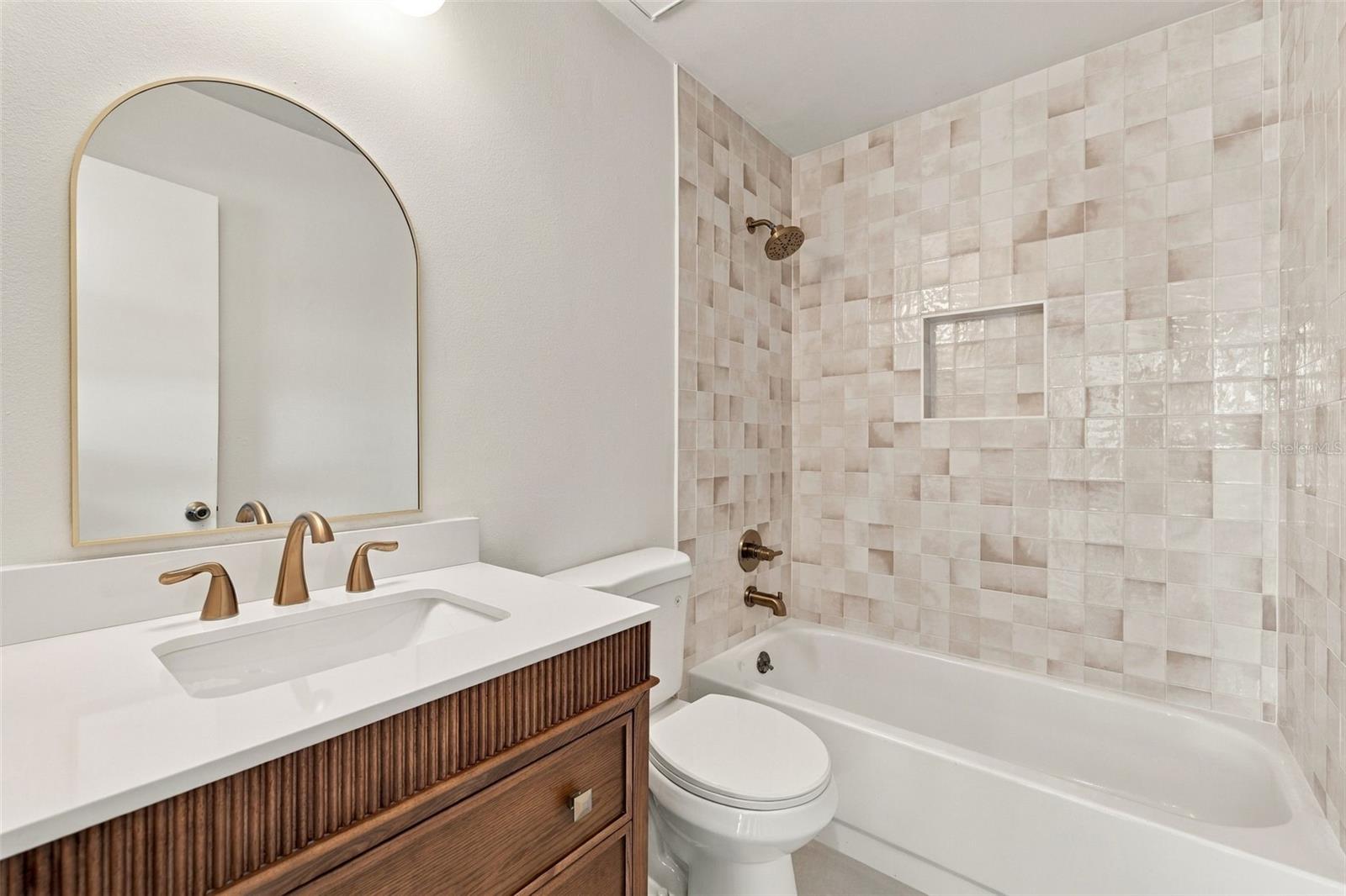 12808 DUNHILL DRIVE, Tampa, FL 33624