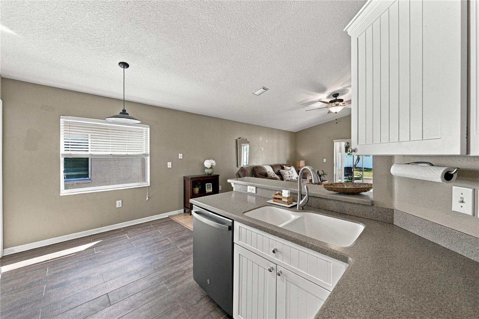 7619 WILTSHIRE PARK PLACE, Apollo Beach, FL 33572