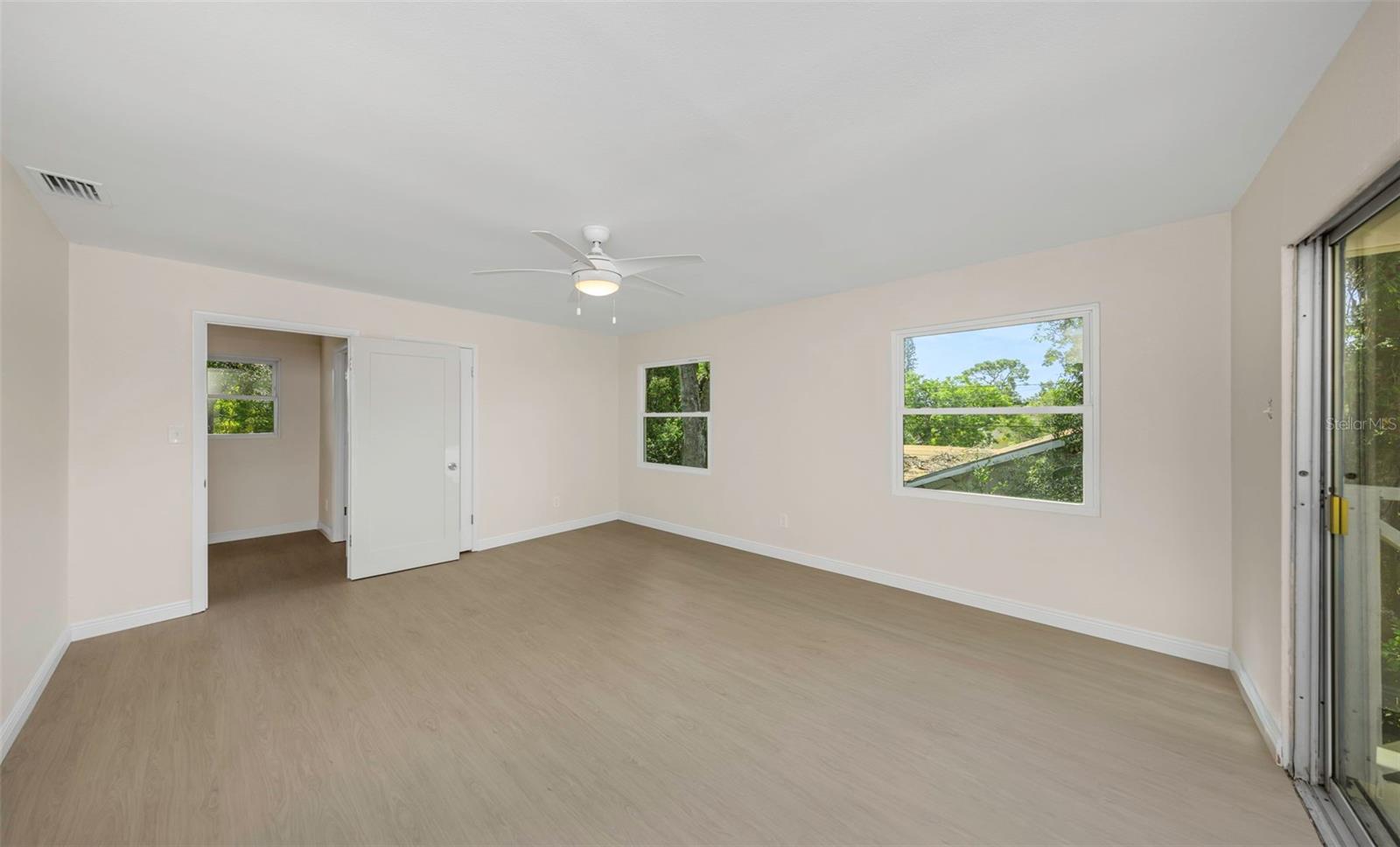 4450 13TH AVENUE S, St Petersburg, FL 33711