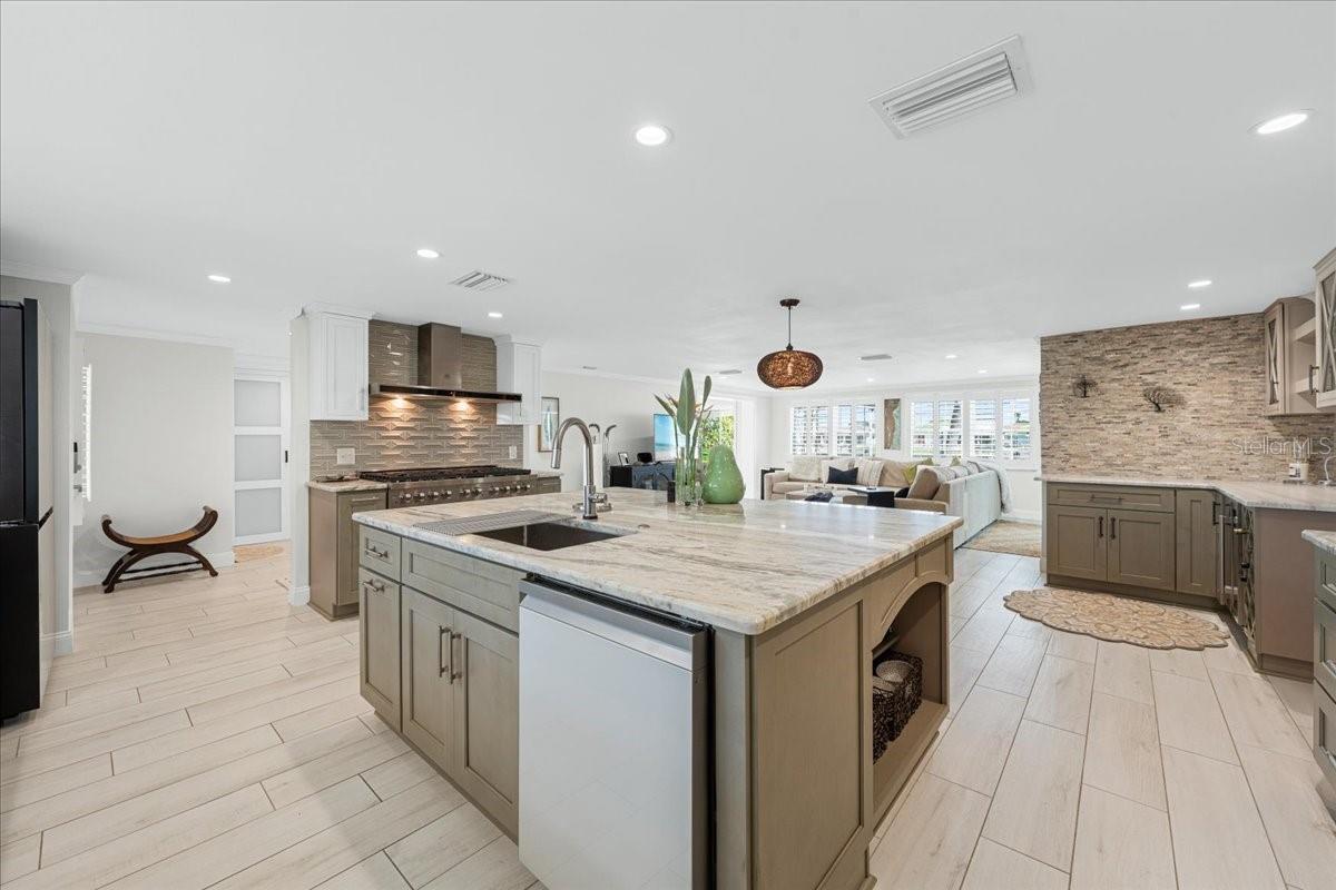 5448 PILOTS PLACE, New Port Richey, FL 34652