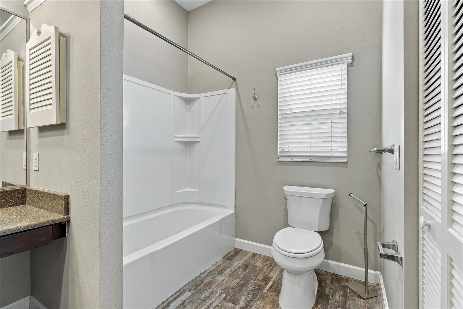 5946 CHICKADEE DRIVE, Lakeland, FL 33809