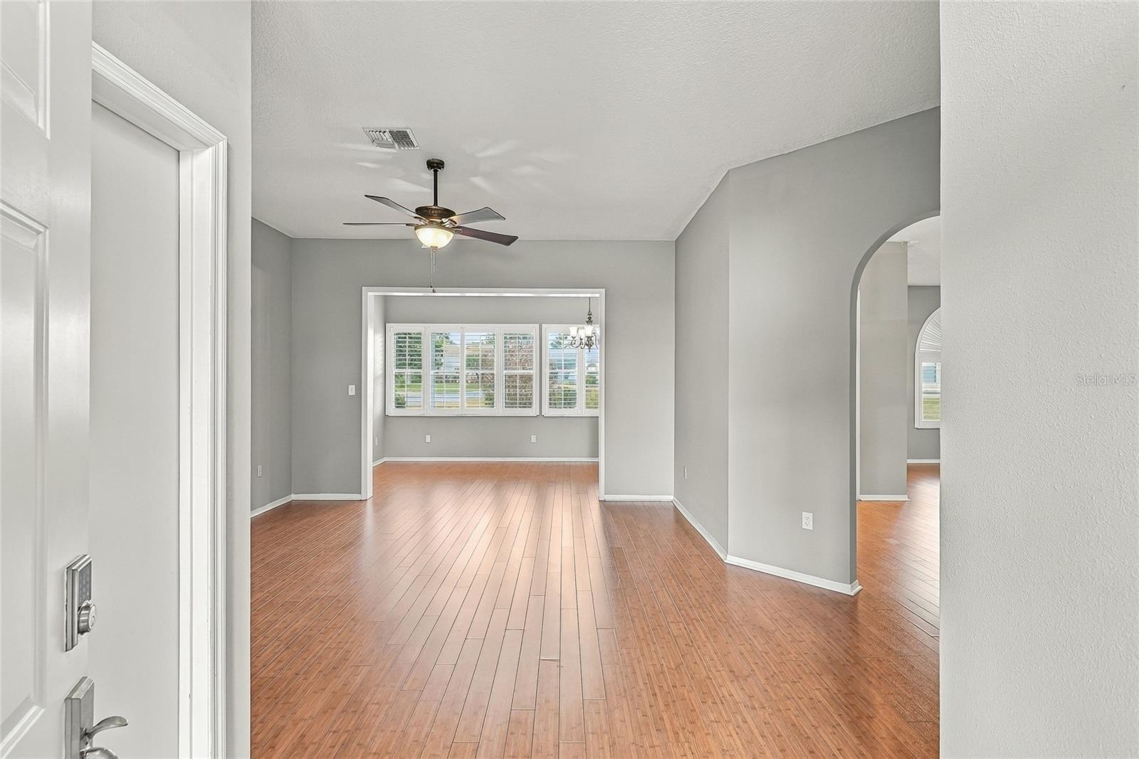 5946 CHICKADEE DRIVE, Lakeland, FL 33809 5946 CHICKADEE DRIVE, Lakeland, FL 33809