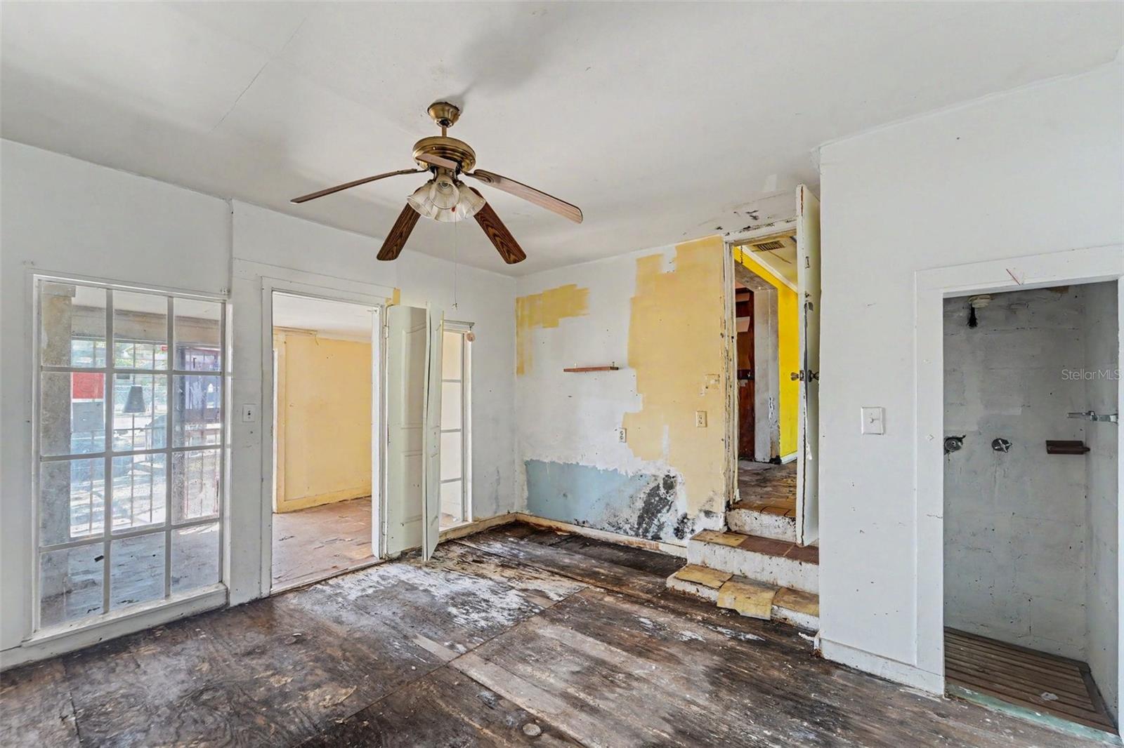 504 E EMILY STREET, Tampa, FL 33603