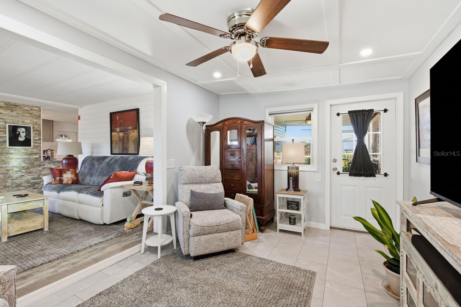 185 LAKE TARPON DRIVE, #31, Palm Harbor, FL 34684