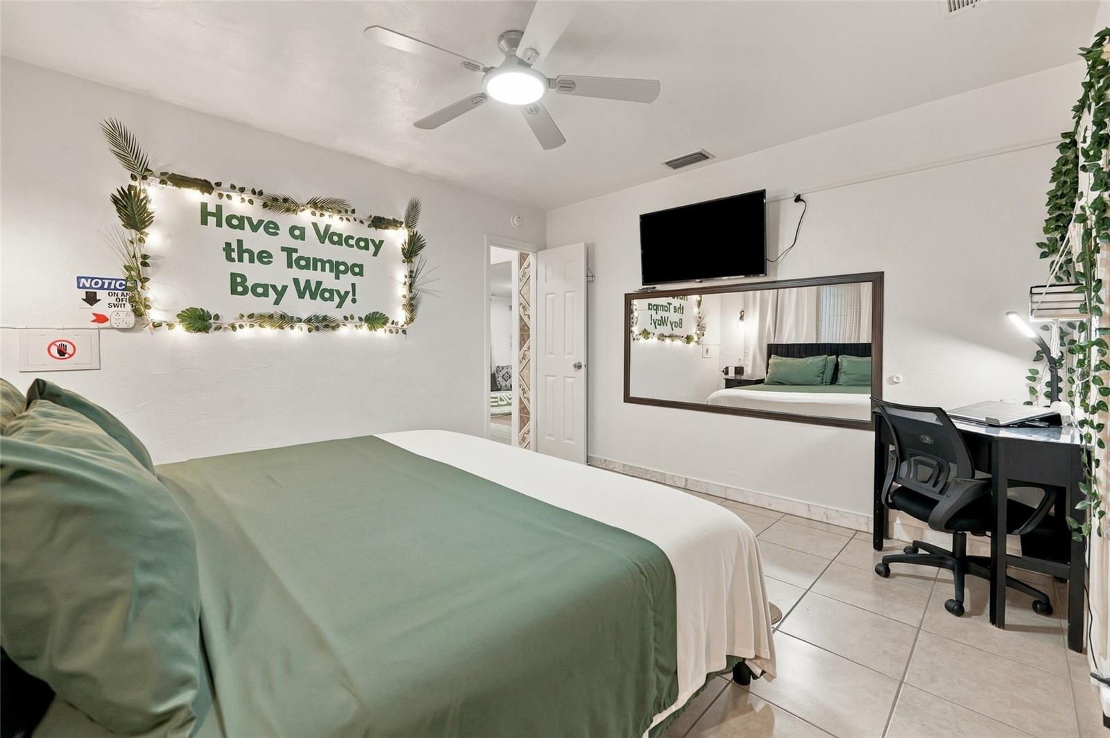 1508 W KNOLLWOOD STREET, Tampa, FL 33604