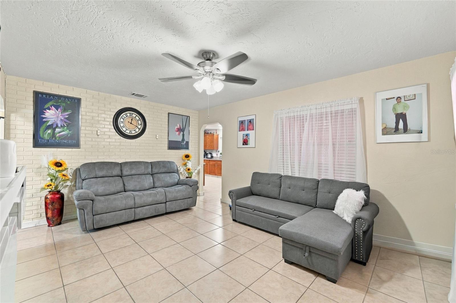 1508 W KNOLLWOOD STREET, Tampa, FL 33604