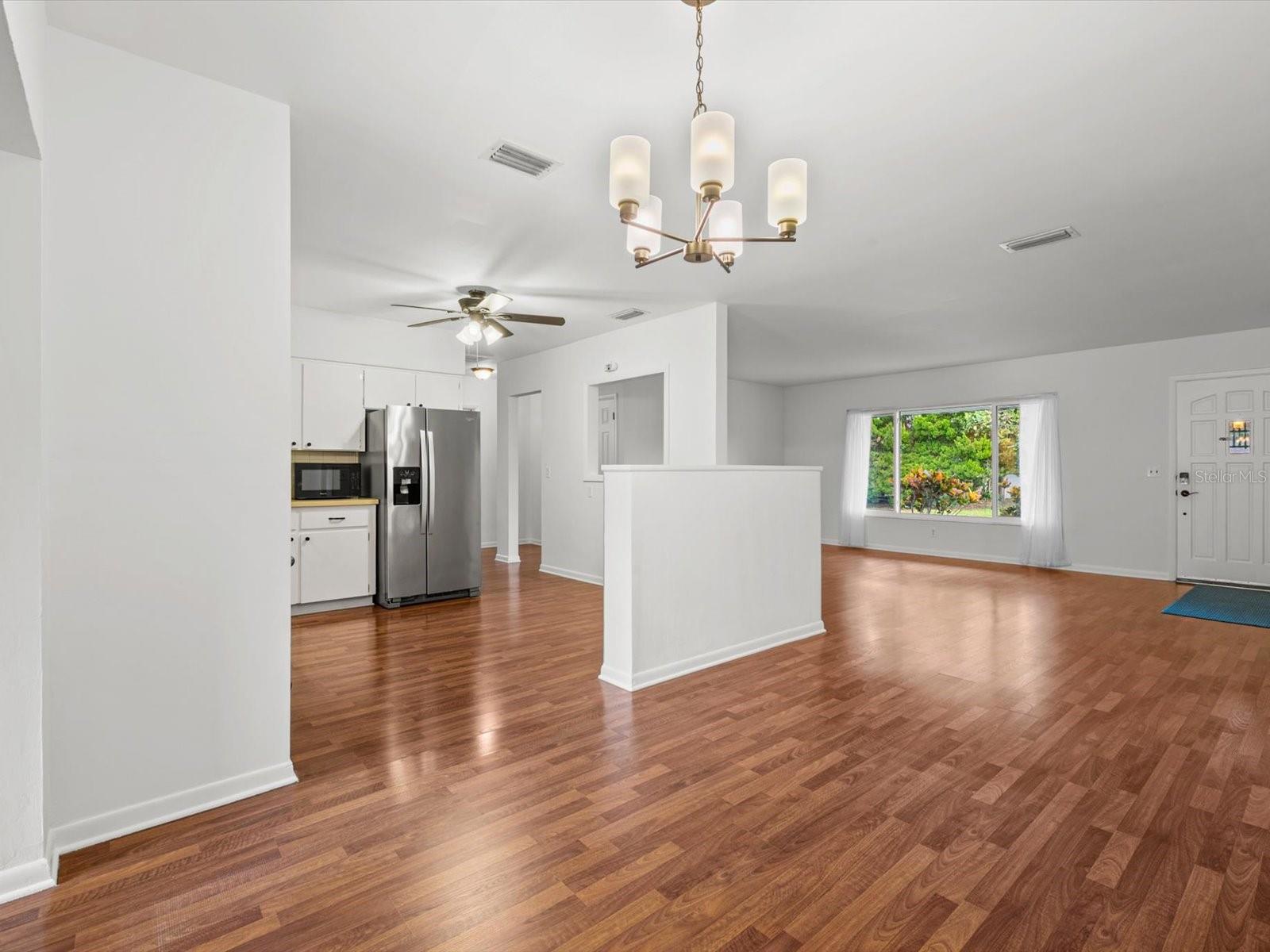 1610 EVERGREEN AVENUE S, Clearwater, FL 33756