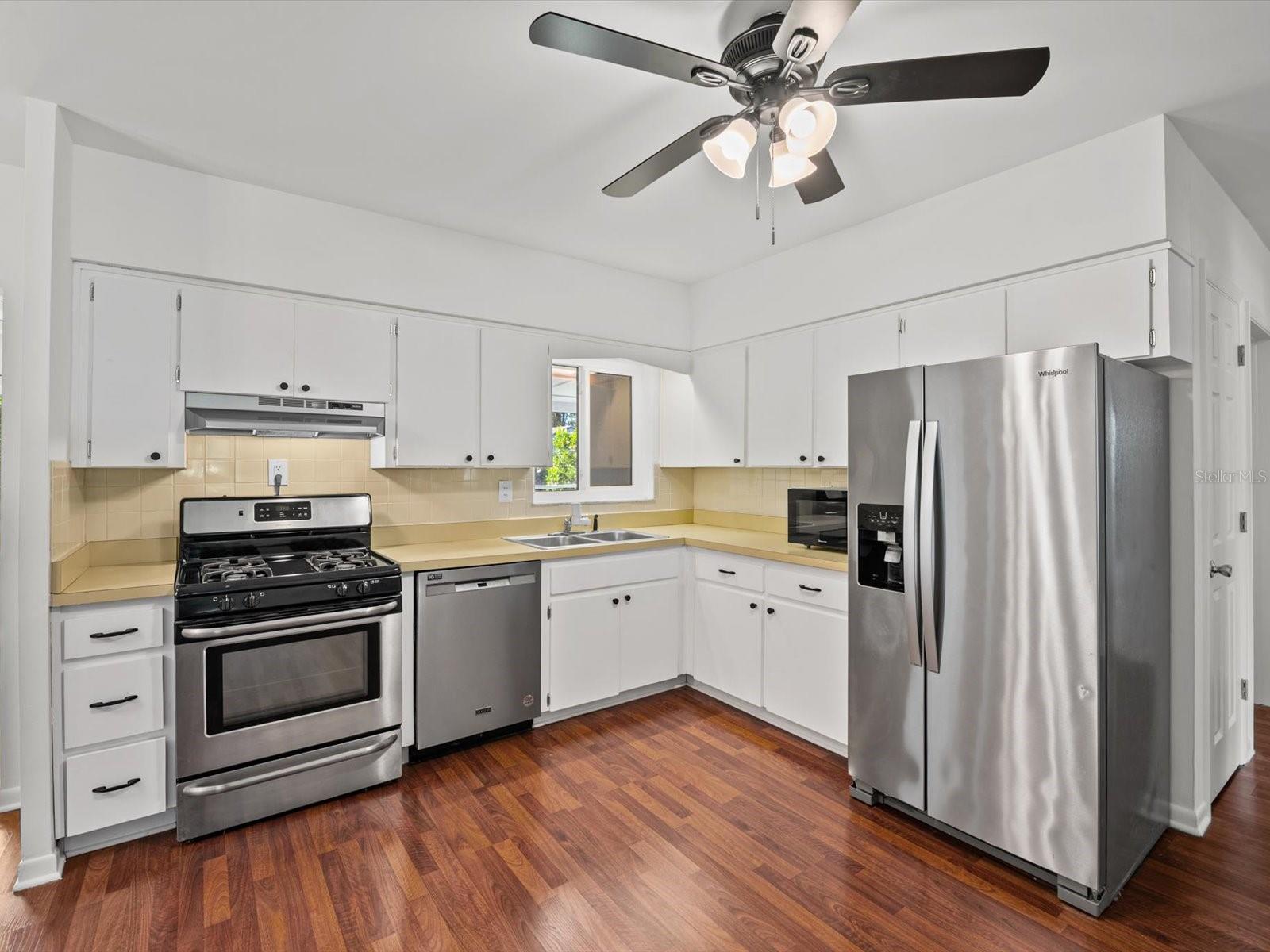 1610 EVERGREEN AVENUE S, Clearwater, FL 33756