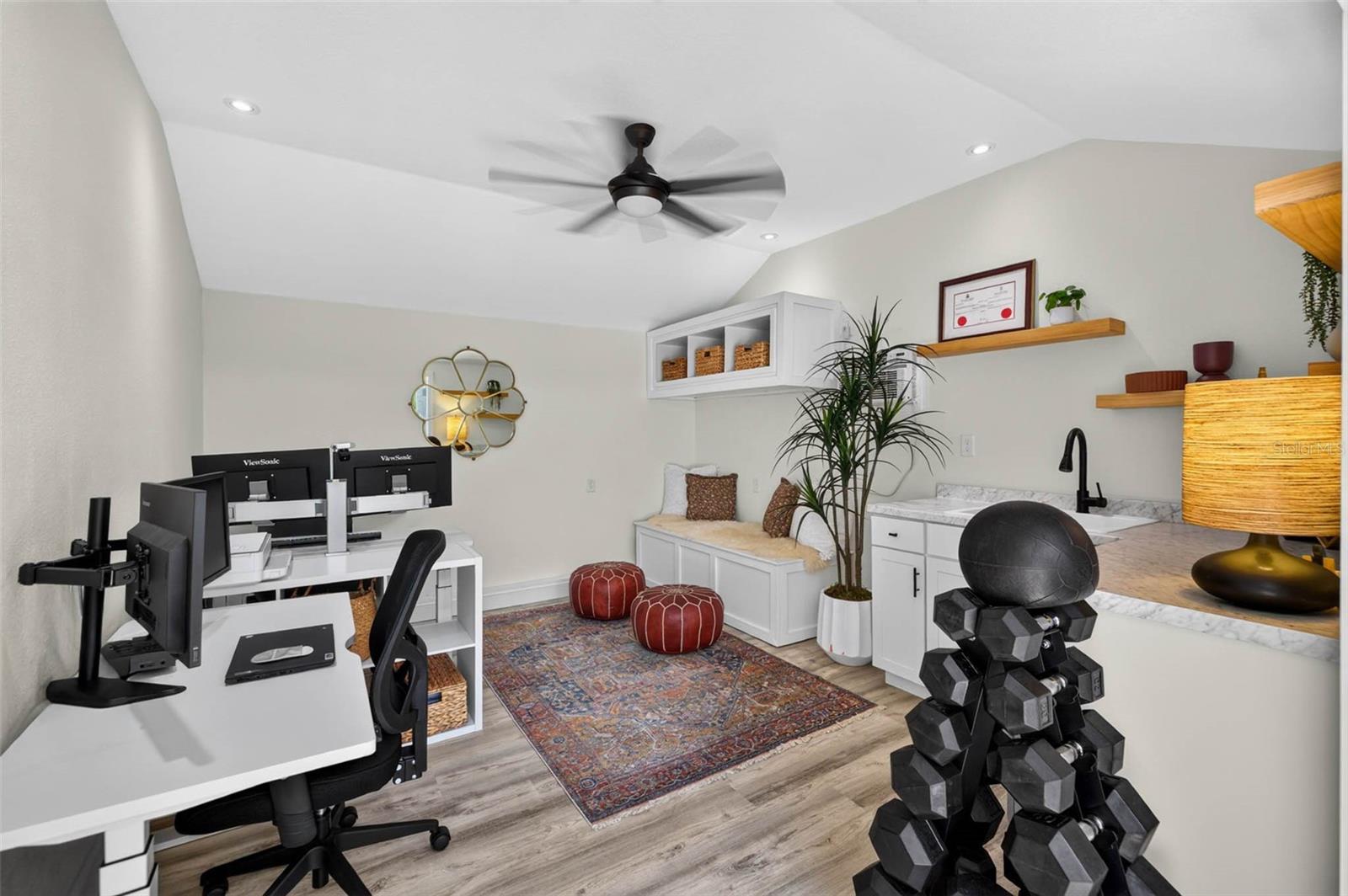 3917 W SAN JUAN STREET, Tampa, FL 33629