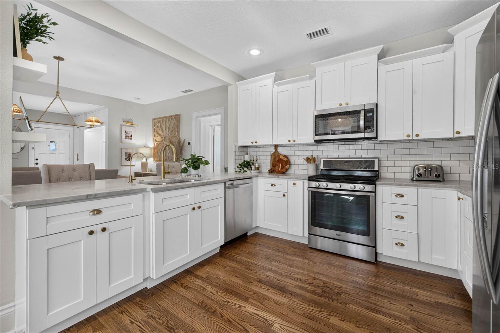 3917 W SAN JUAN STREET, Tampa, FL 33629