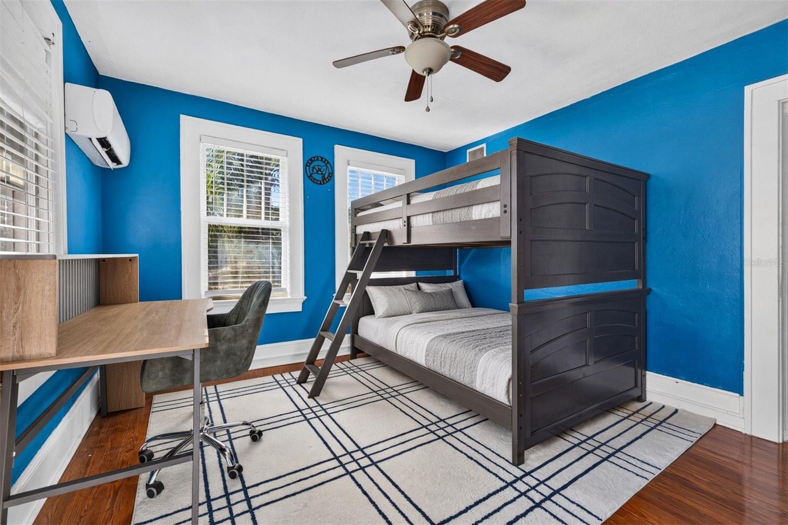 2804 W ANGELES STREET, Tampa, FL 33629