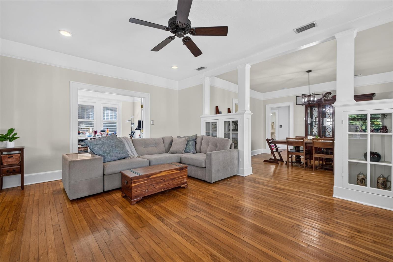 2804 W ANGELES STREET, Tampa, FL 33629 2804 W ANGELES STREET, Tampa, FL 33629