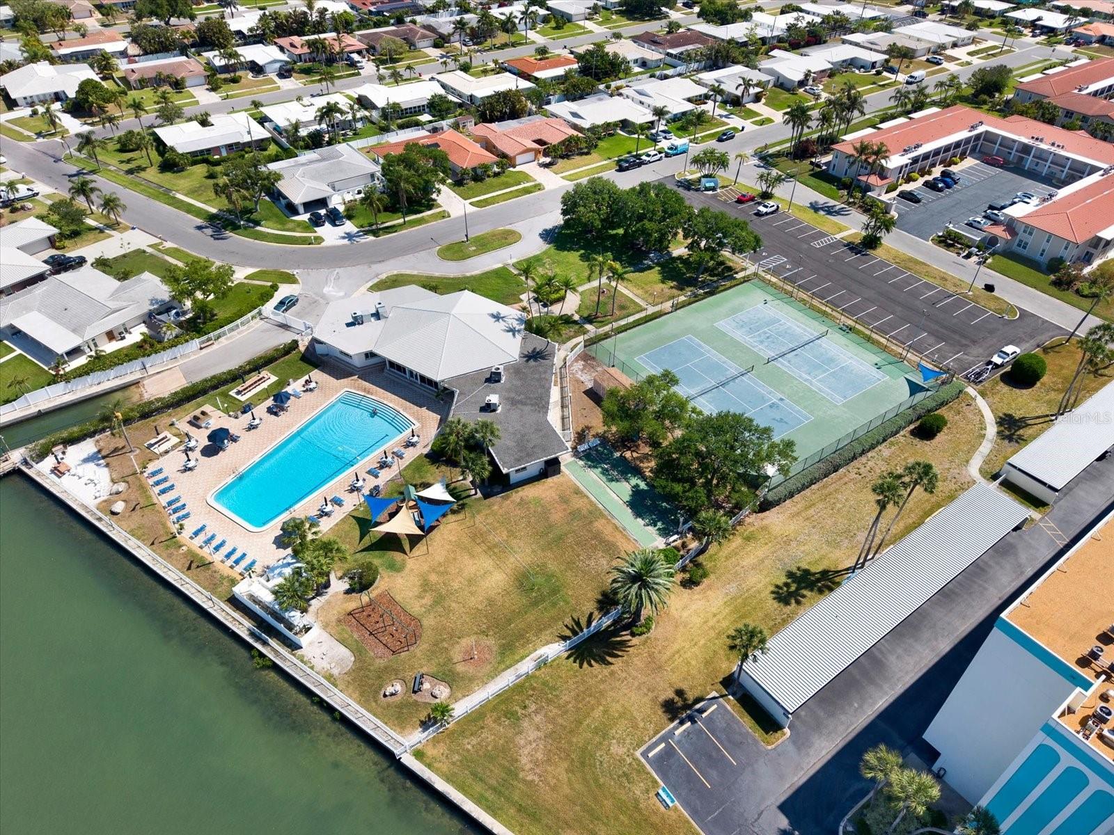 10216 REGAL DRIVE, #404, Largo, FL 33774