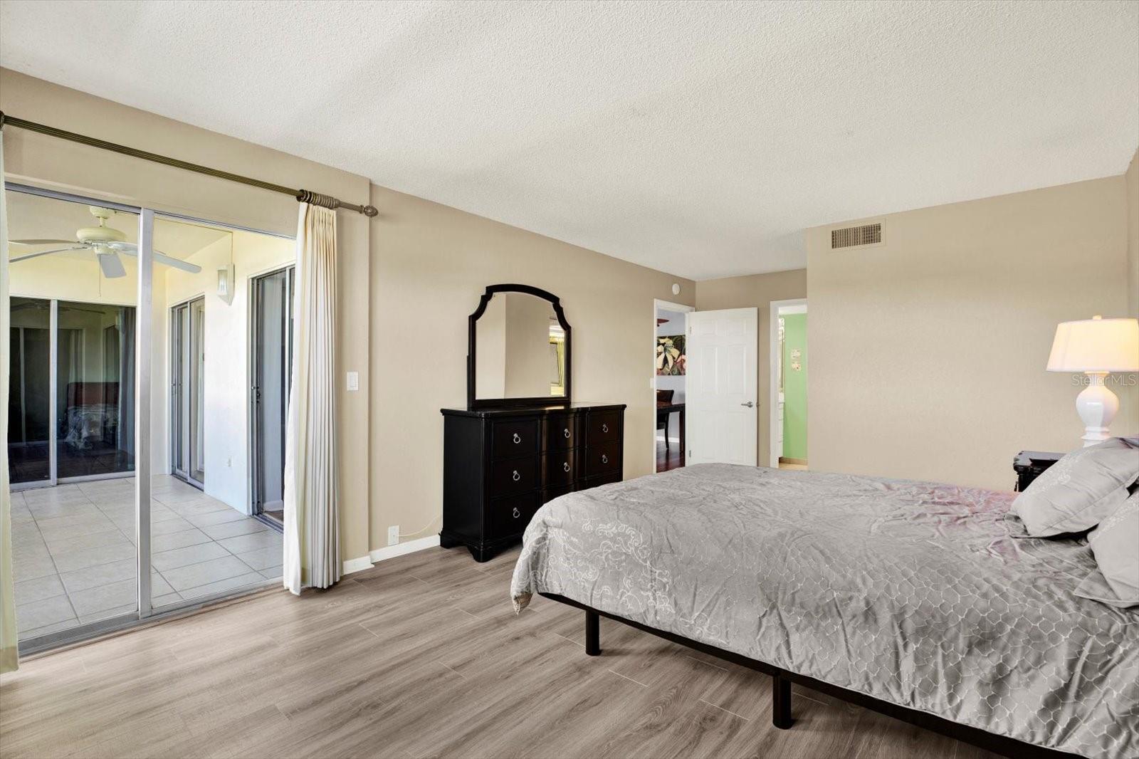 10216 REGAL DRIVE, #404, Largo, FL 33774