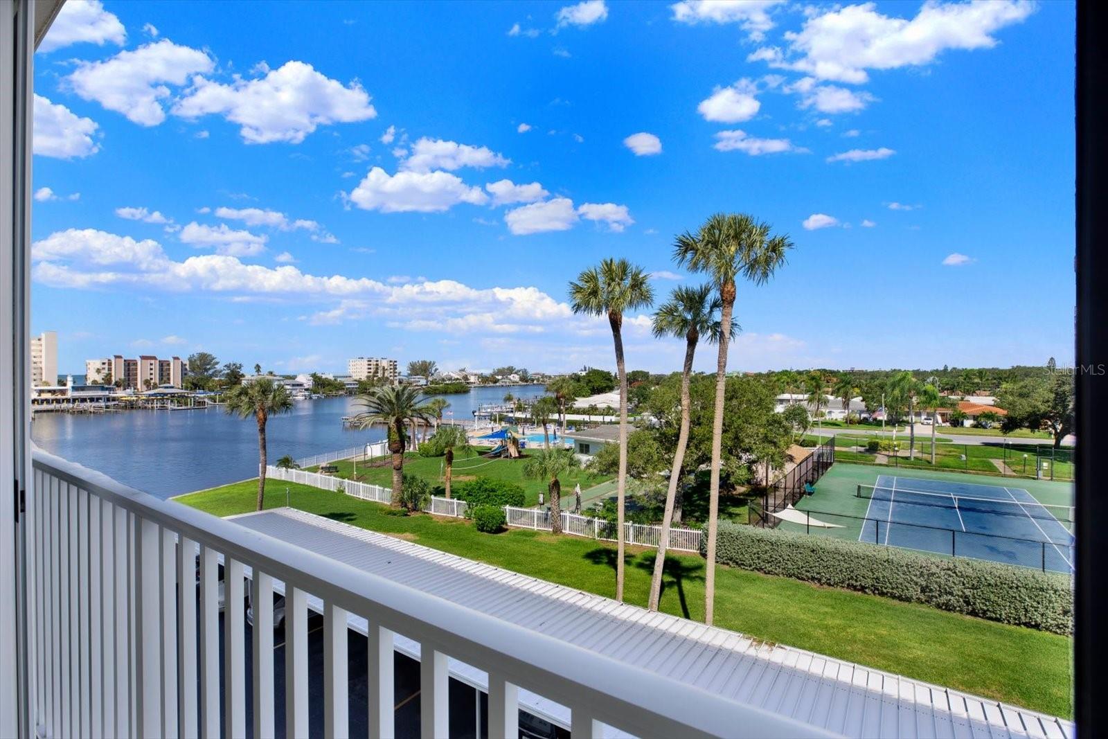 10216 REGAL DRIVE, #404, Largo, FL 33774