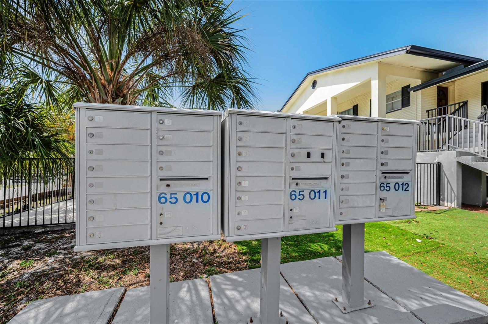 2 N FERNWOOD AVENUE, #25, Clearwater, FL 33765