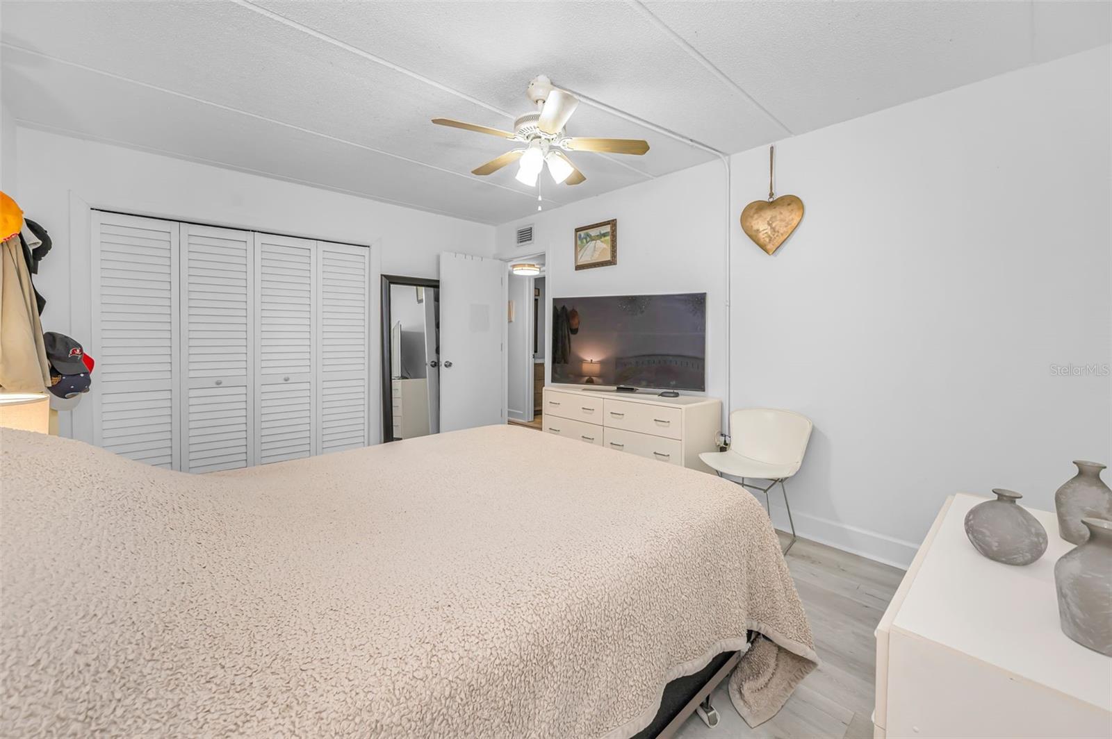2 N FERNWOOD AVENUE, #25, Clearwater, FL 33765
