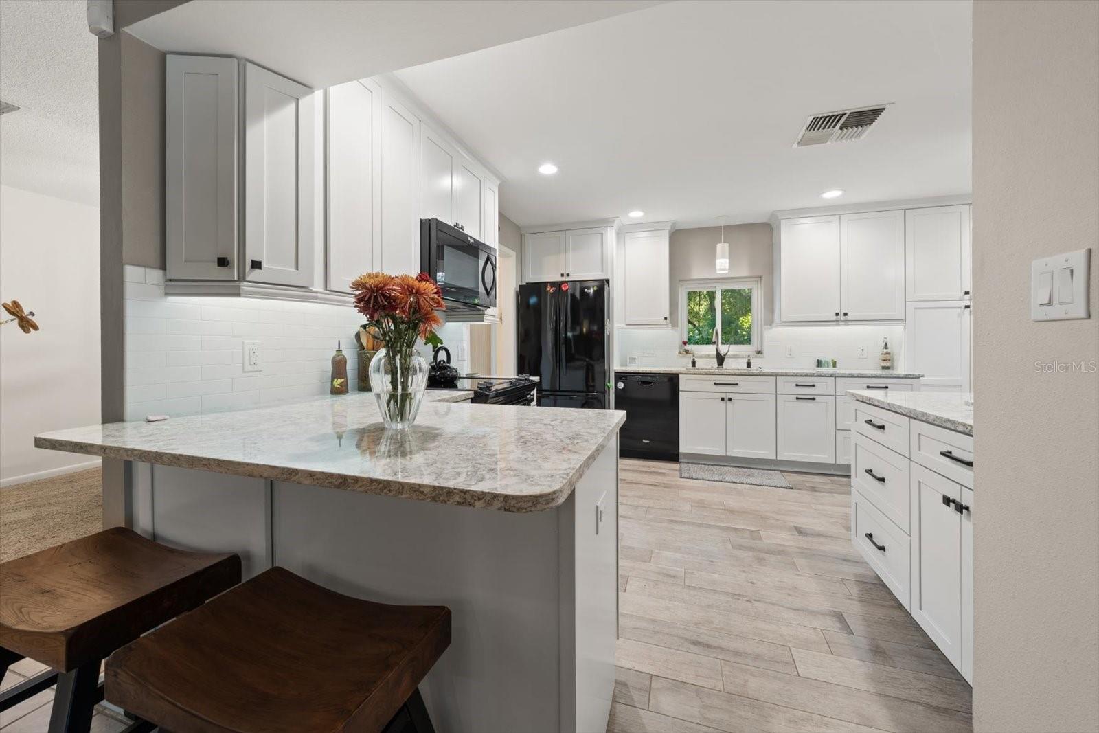 1652 HOBBIT ROAD, Dunedin, FL 34698