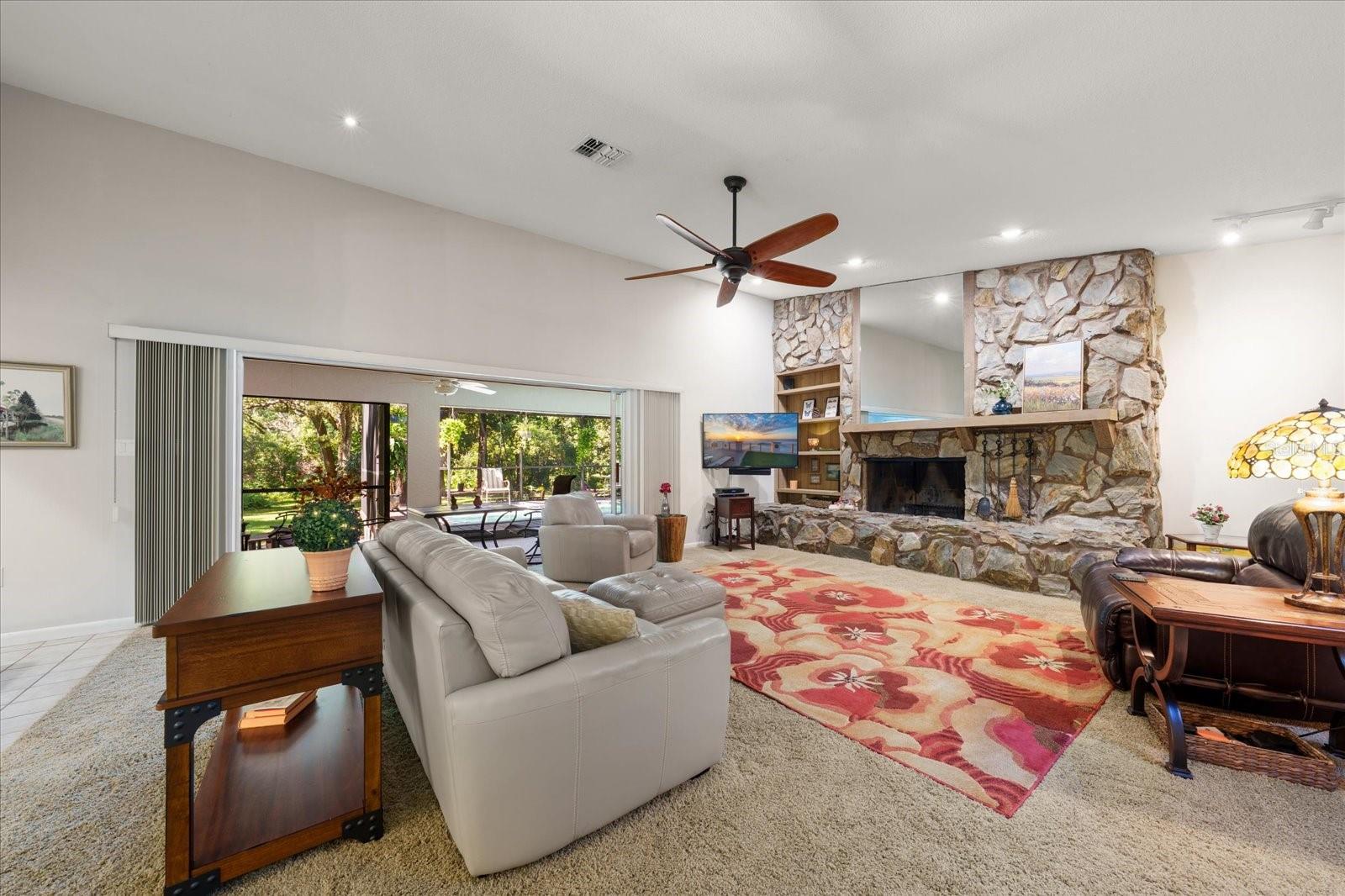 1652 HOBBIT ROAD, Dunedin, FL 34698