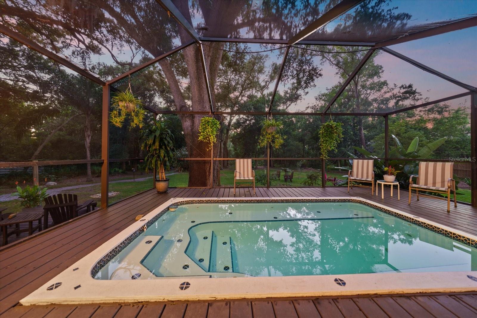 1652 HOBBIT ROAD, Dunedin, FL 34698