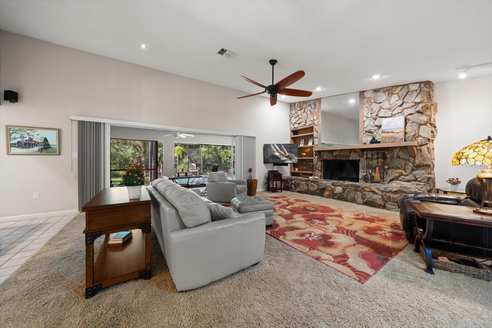 1652 HOBBIT ROAD, Dunedin, FL 34698