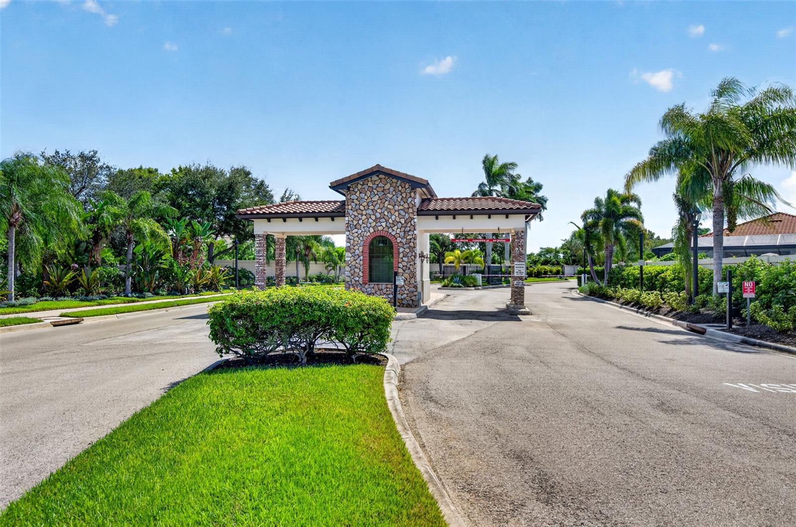 2318 5TH STREET E, Palmetto, FL 34221