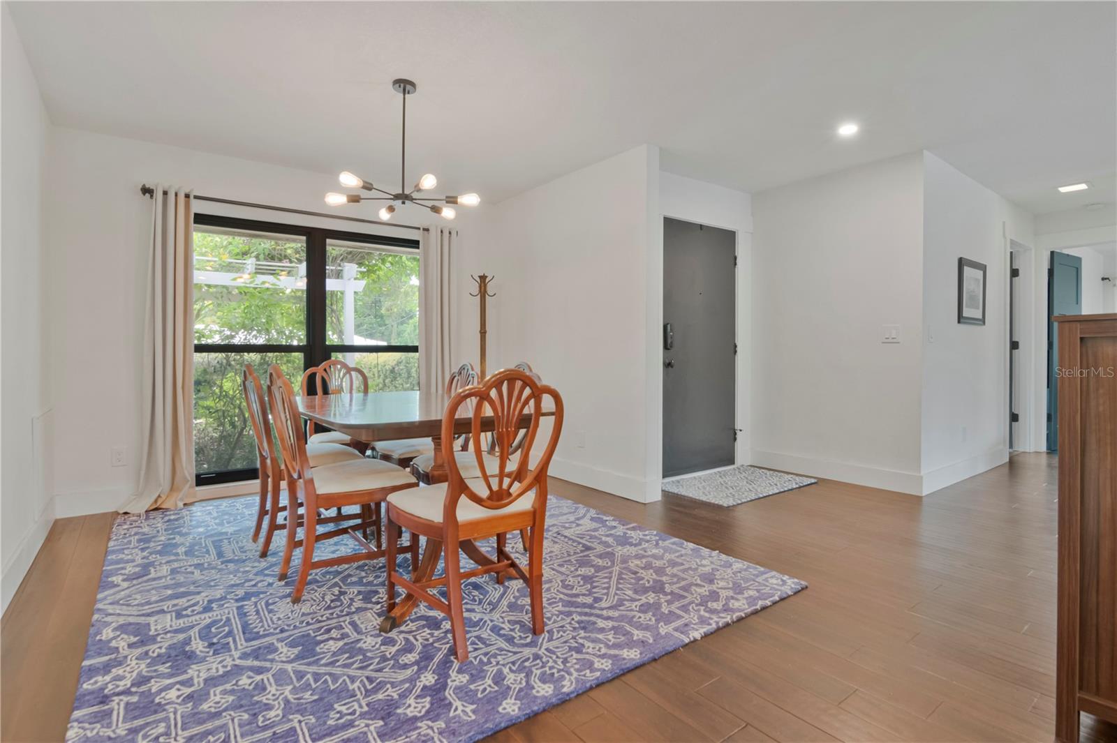 4400 COLUMBUS WAY S, St Petersburg, FL 33712