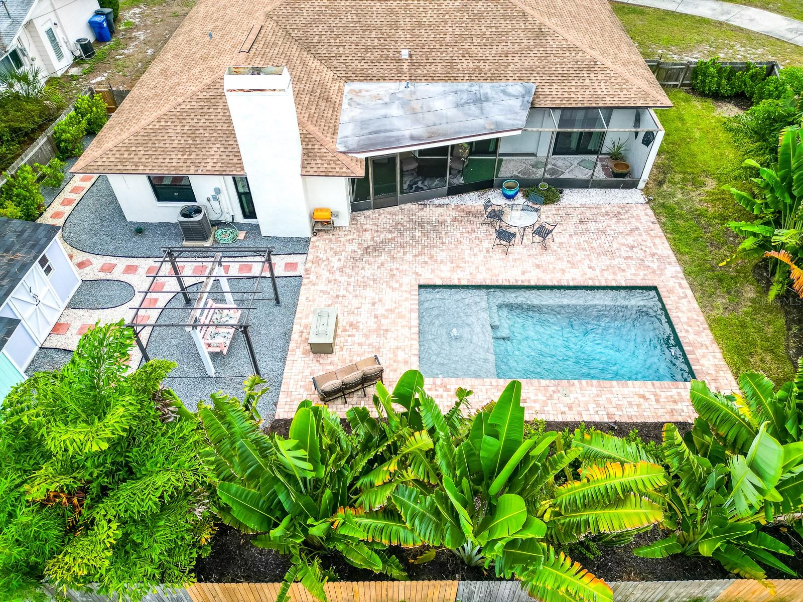 4400 COLUMBUS WAY S, St Petersburg, FL 33712
