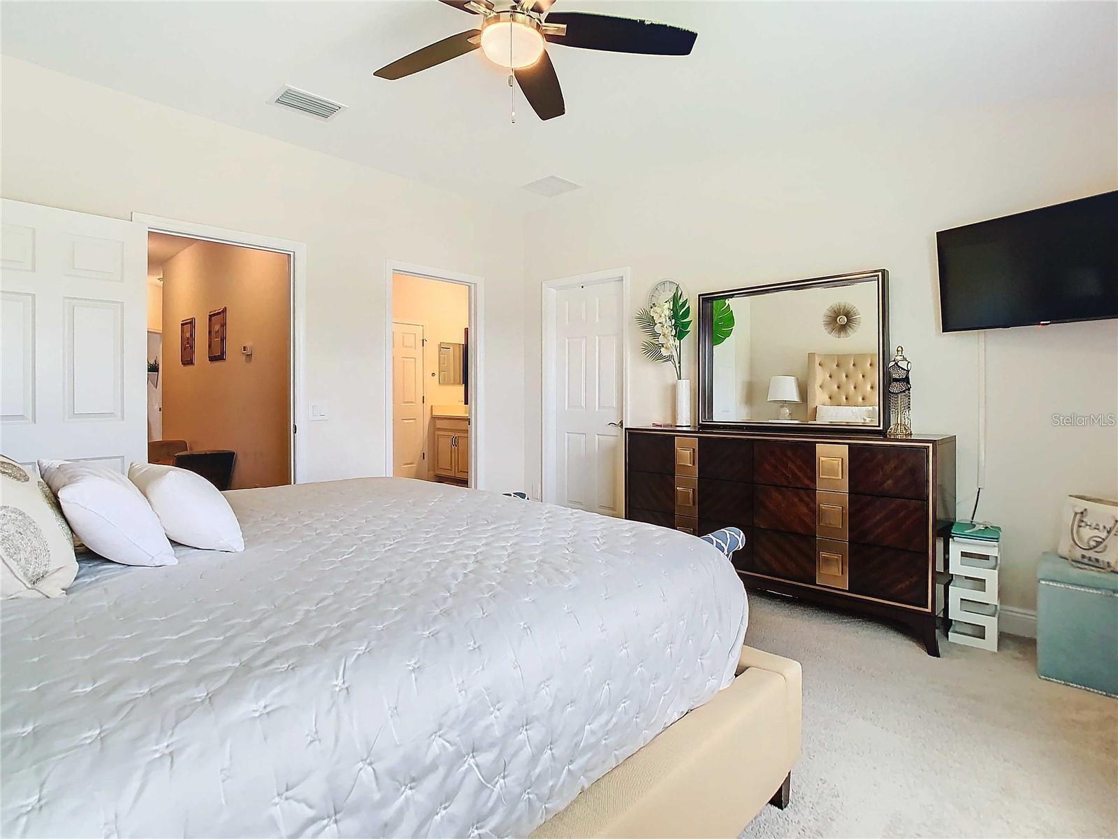 30333 SOUTHWELL LANE, Wesley Chapel, FL 33543