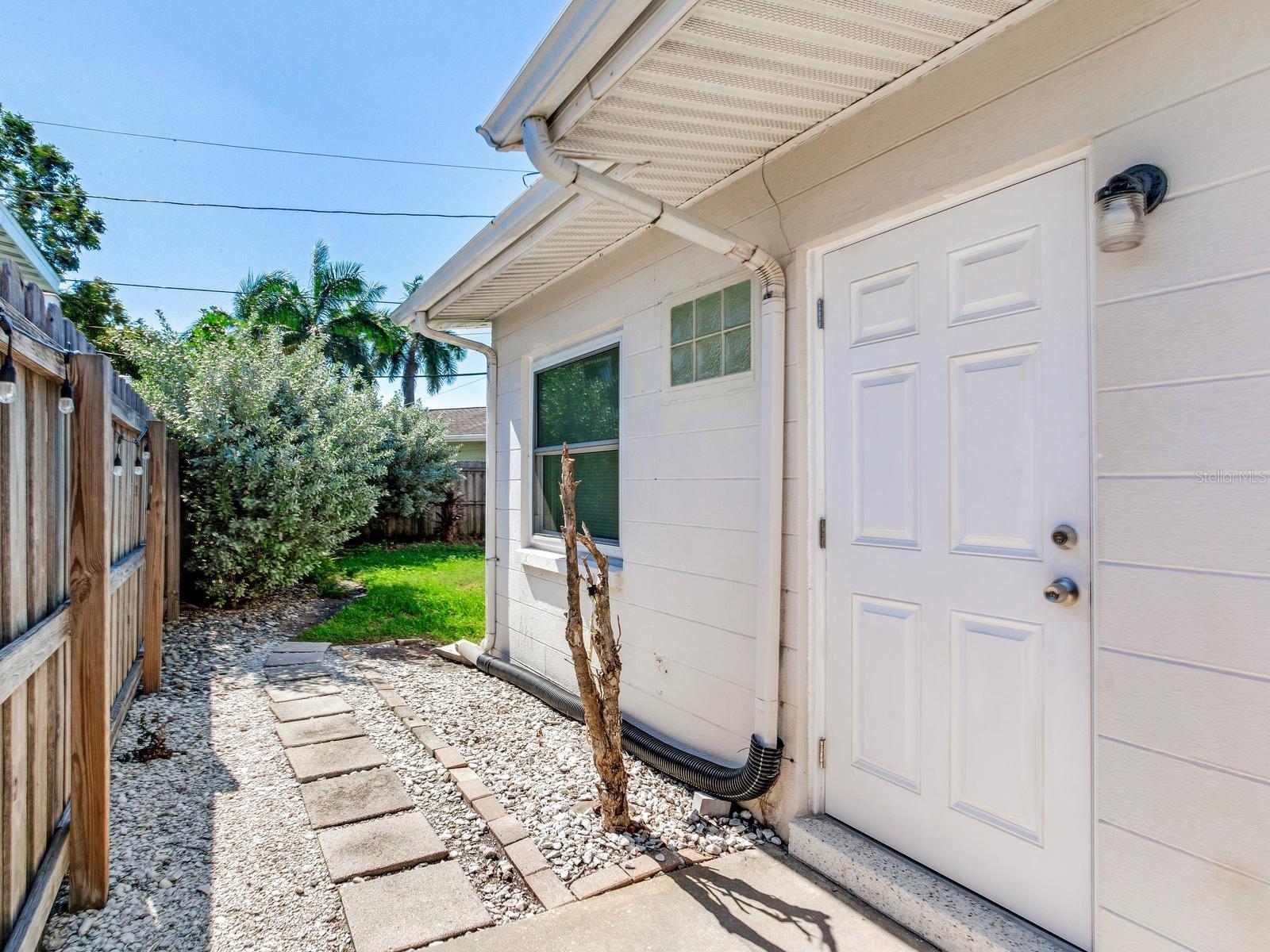 245 115TH AVENUE, Treasure Island, FL 33706