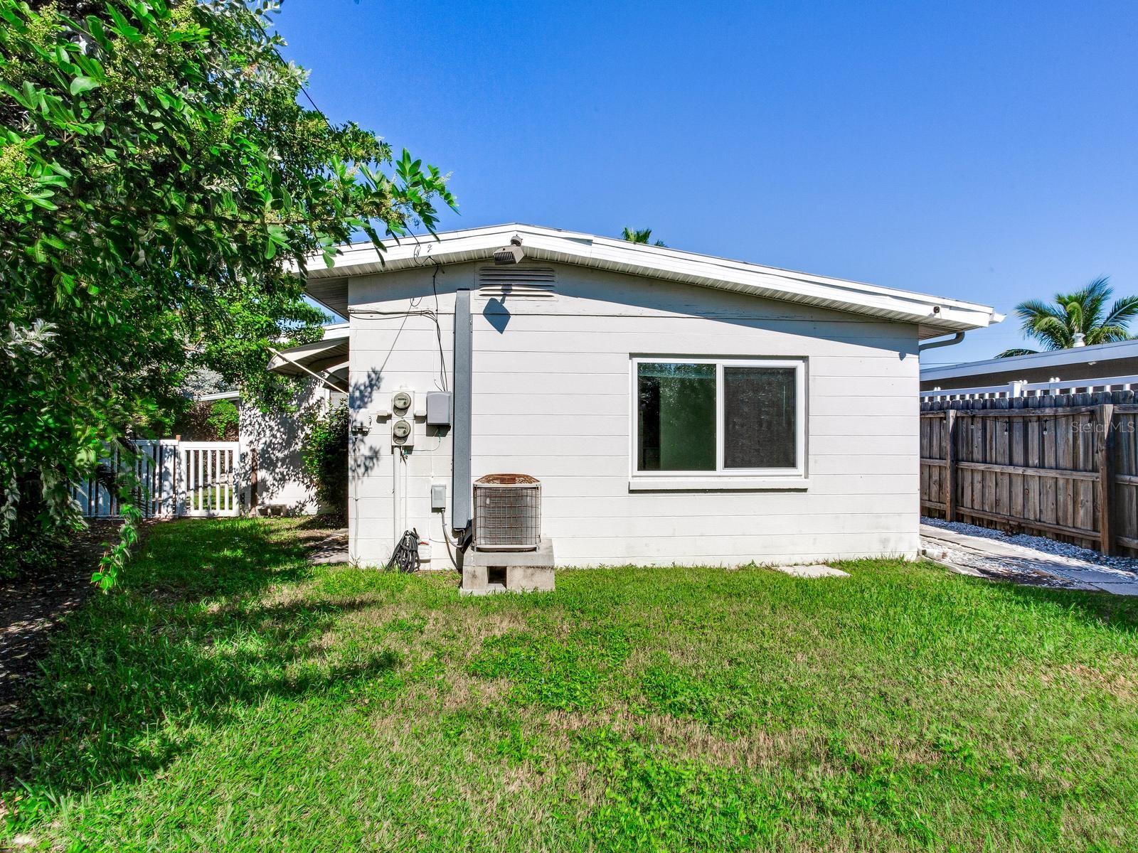 245 115TH AVENUE, Treasure Island, FL 33706
