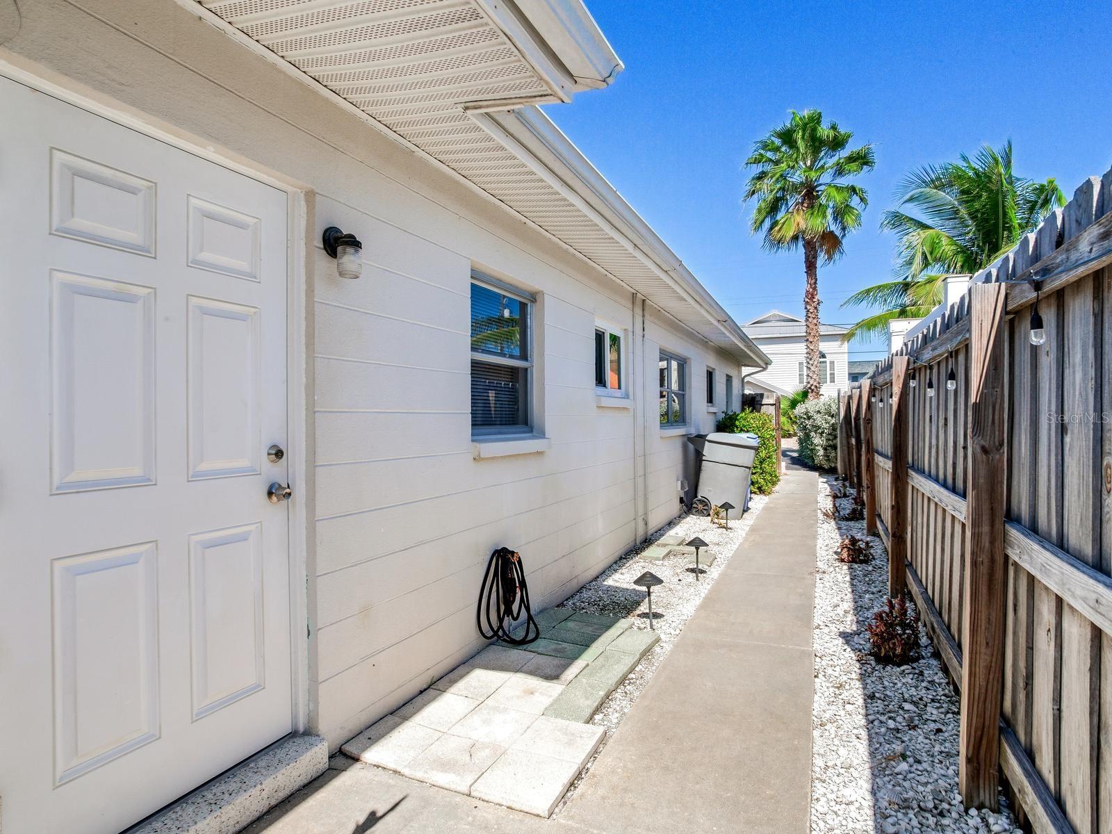 245 115TH AVENUE, Treasure Island, FL 33706